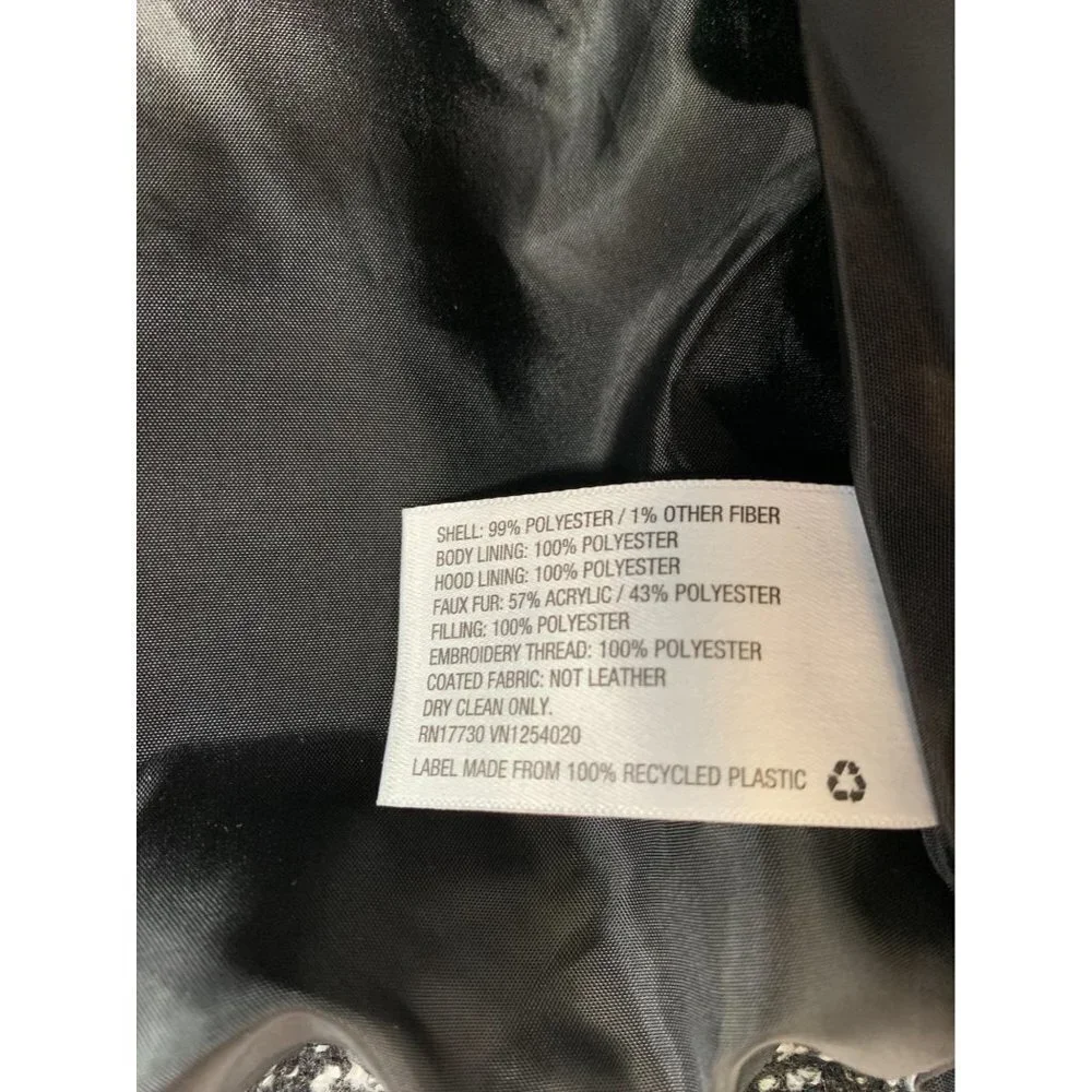 Mossimo Supply CO. Women's Black & White Puffed Vest - Picture 4 of 6